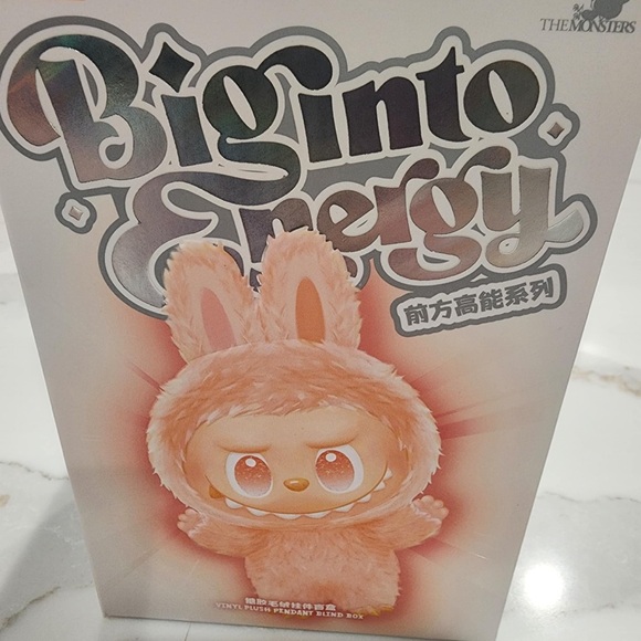 Authentic NEW and SEALED LUCK Pop Mart Labubu Big into Energy - Picture 2 of 5